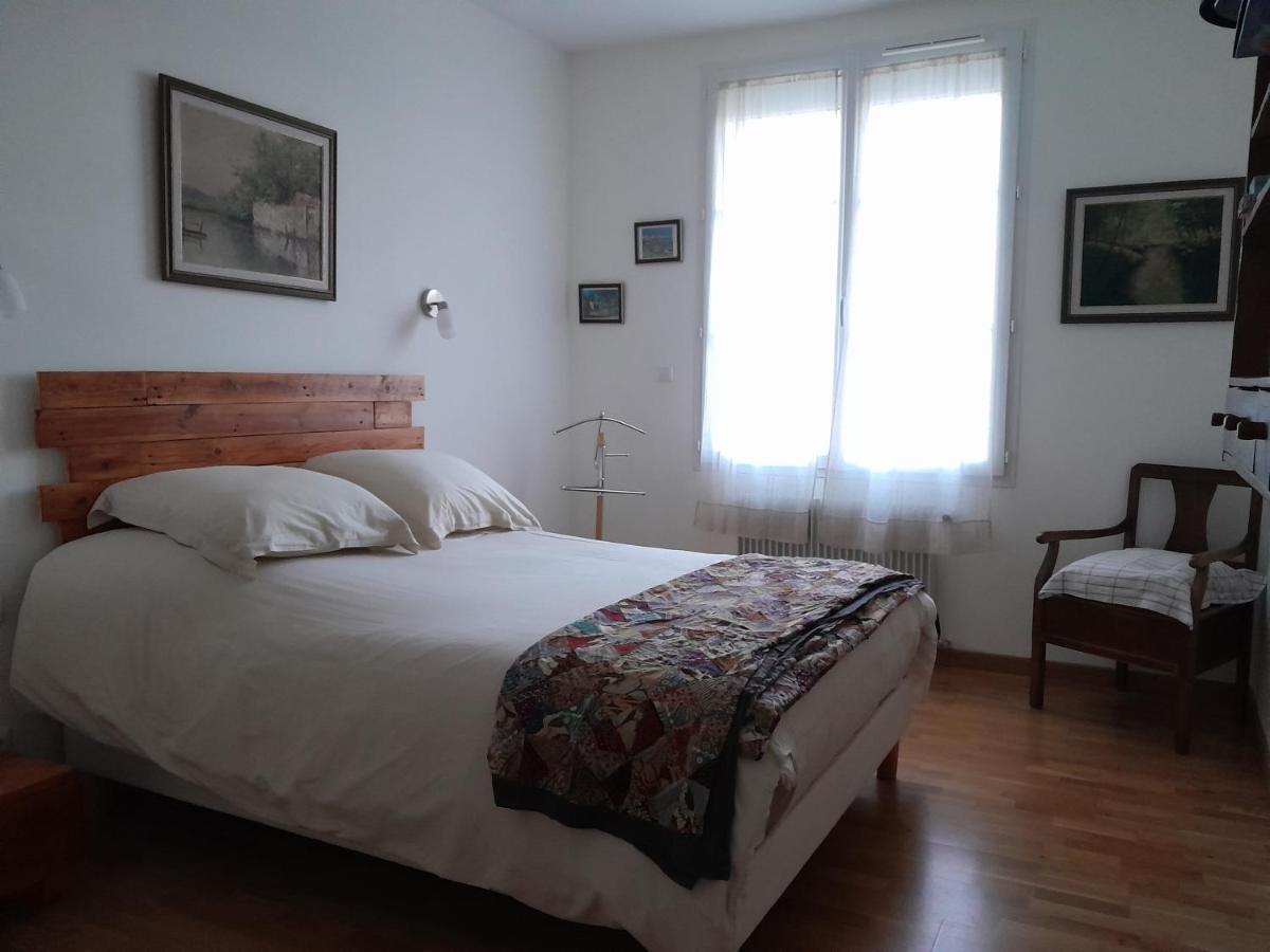 La Pause Sous Le Pin B&B Chambres D'Hotes Capestang Exterior foto